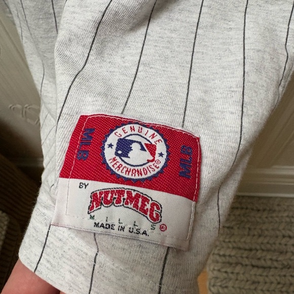 Pittsburgh Pirates Gray Short Sleeve Tee - Picture 3 of 5